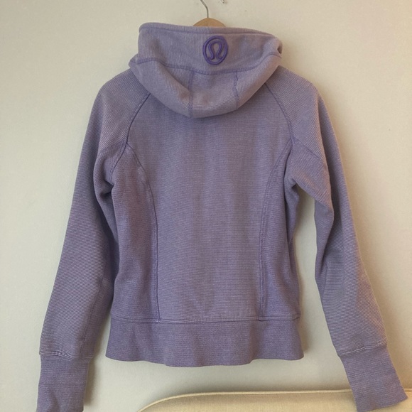 Lululemon Zip Hoodie size 6 - Picture 3 of 9